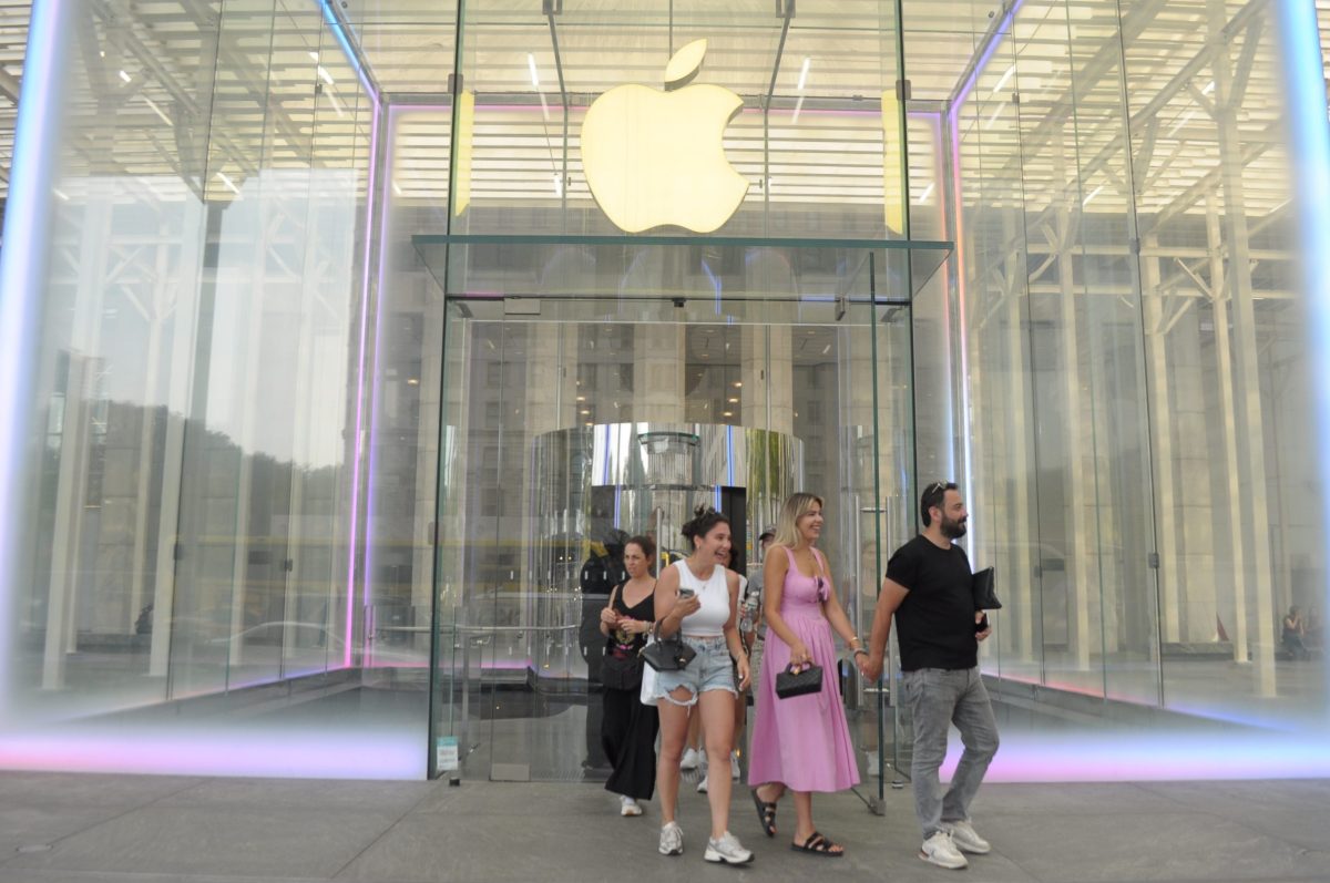 торговый салон Apple