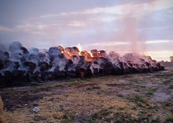 сгорело сено