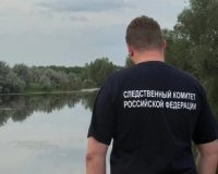 труп в реке