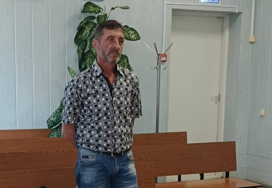 На 50 тысяч рублей оштрафован в Валдае буян, с кулаками набросившийся на полицейского в День города