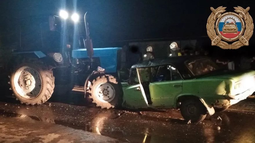 дтп с трактором