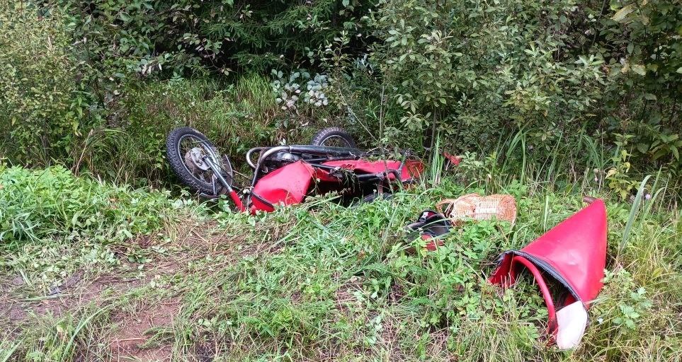 В Новгородской области в аварию попал раритетный «Иж Юпитер 5» под управлением пенсионера