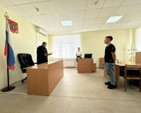 В Новгородской области пьяный угонщик врезался в столб