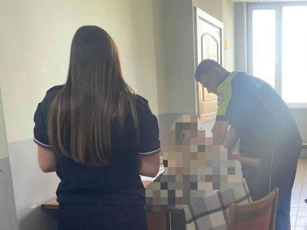 сбили пенсионера и уехали