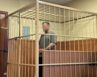 Попавшегося на получении взятки сотрудника новгородского Управления ФНС взяли под стражу