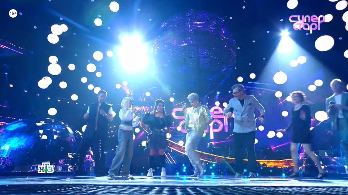 фрагмент шоу "Суперстар"