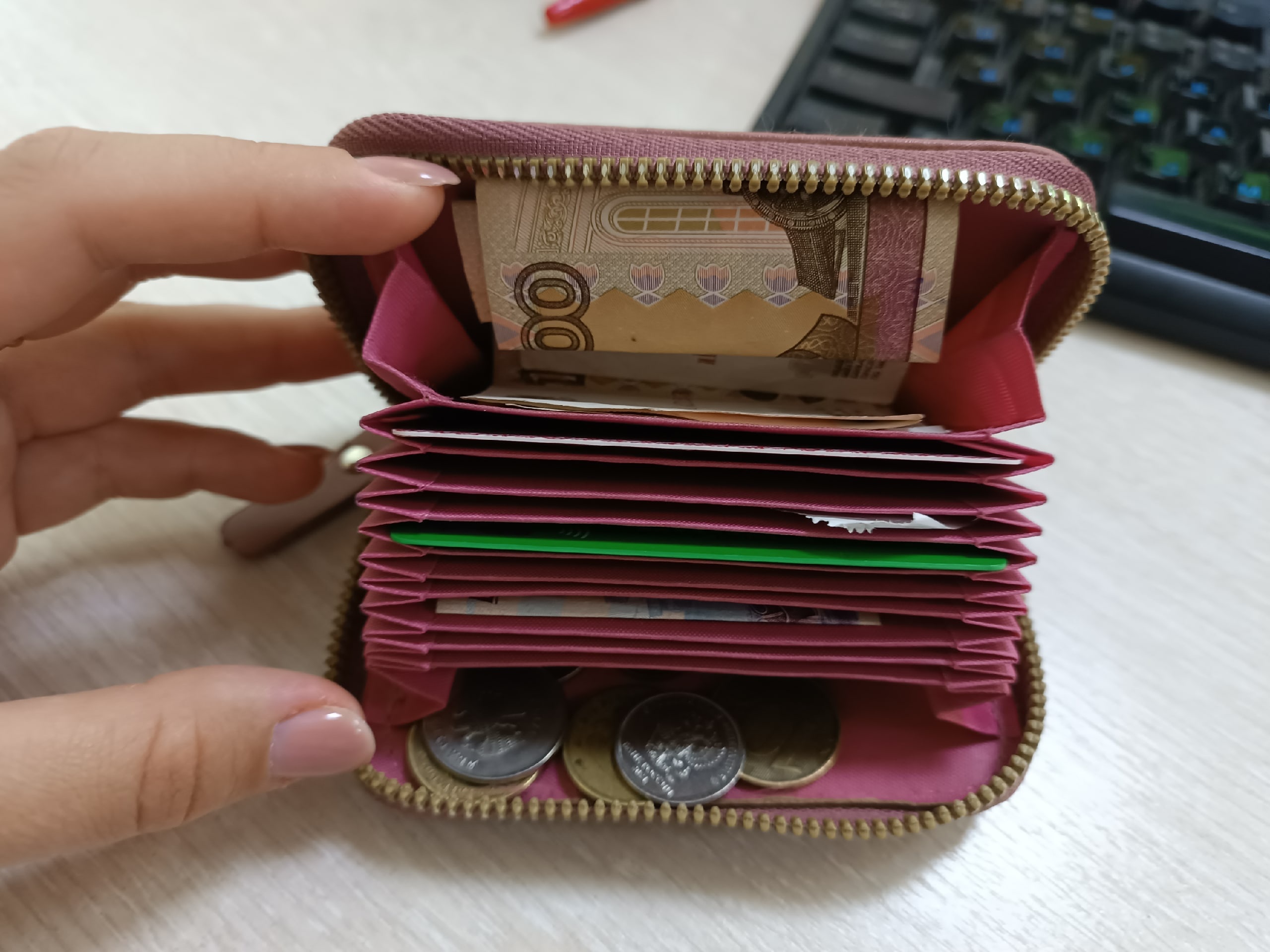 В Ивановской области лже-полицейский выманил у пенсионерки 450 тысяч рублей