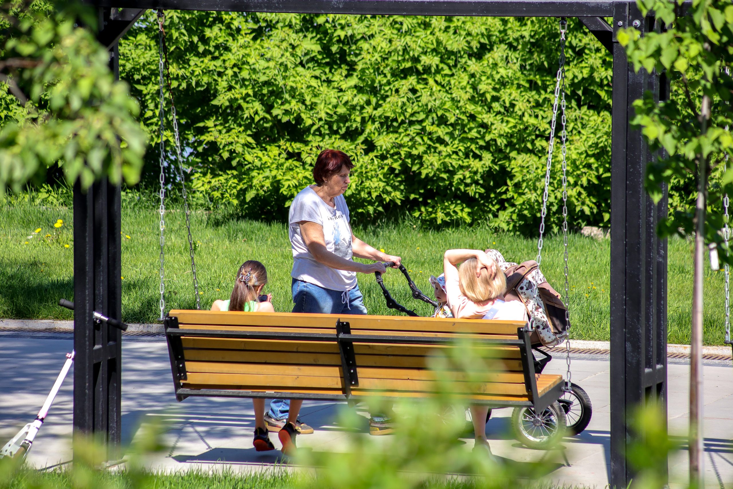 женщина с коляской