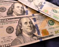 доллары США