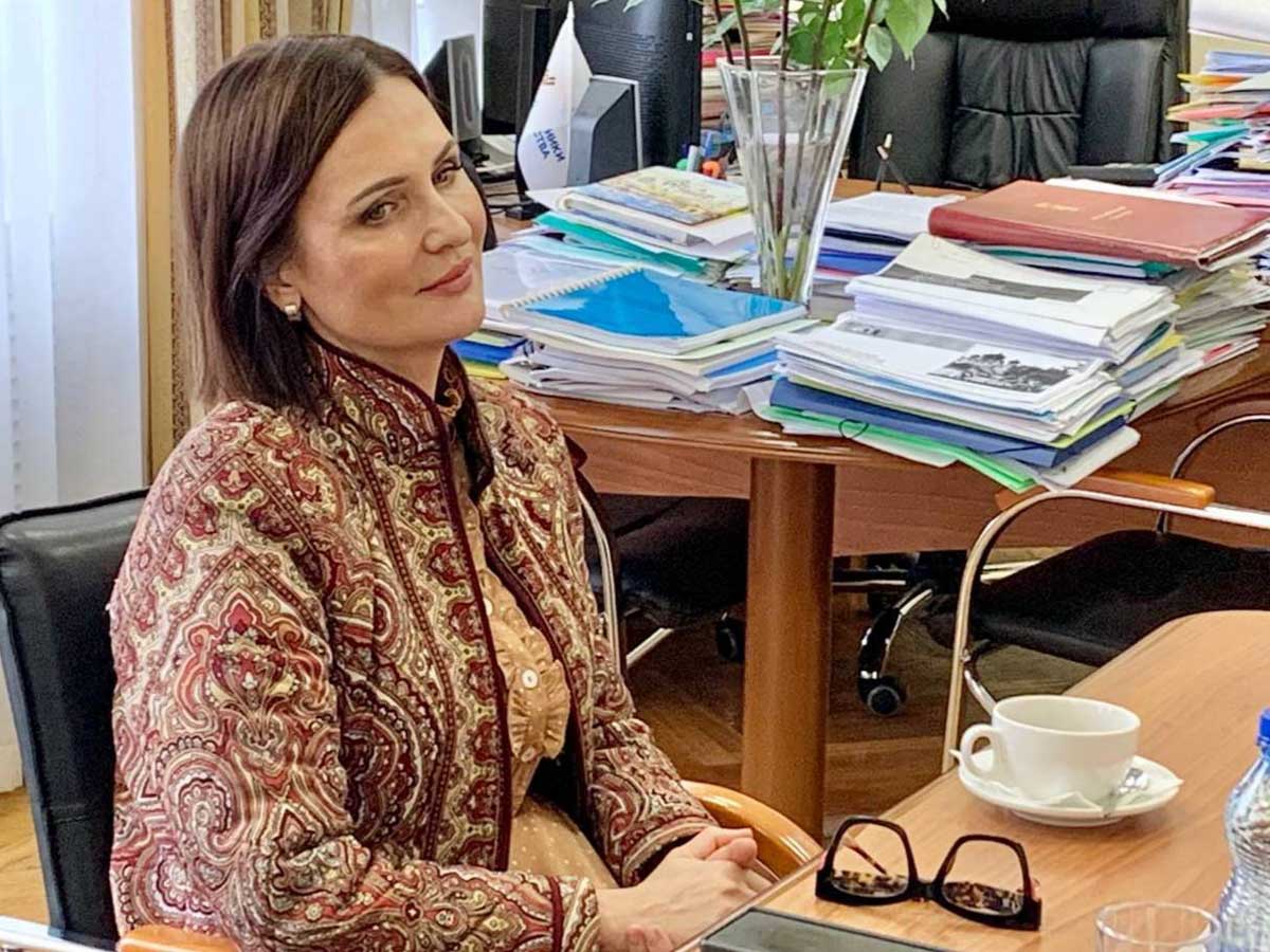 «Крепкая семья»