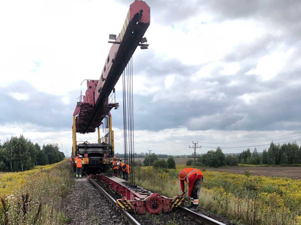 Железнодорожники приступили к завершающему этапу капитального ремонта пути в Орловской области