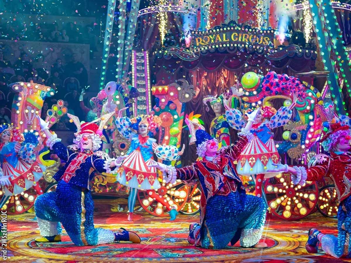 «Бурлеск» - на ярославском манеже