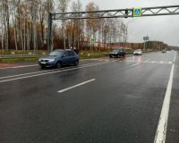 На трассе в Ивановском районе иномарка врезалась в остановившуюся впереди машину