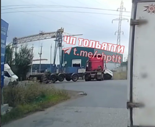 грузовик и ДПС