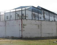 Боровичским уголовникам не хватало света