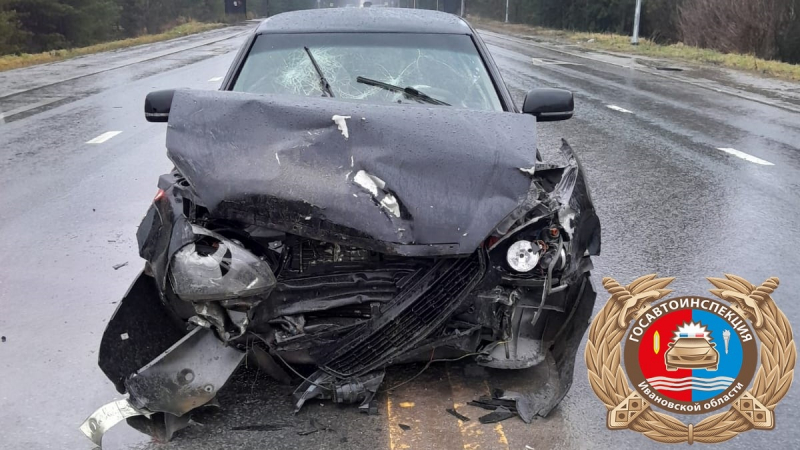 Две машины столкнулись на трассе в Ивановской области, есть пострадавшие