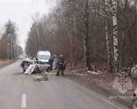 дтп 3 машины и автобус