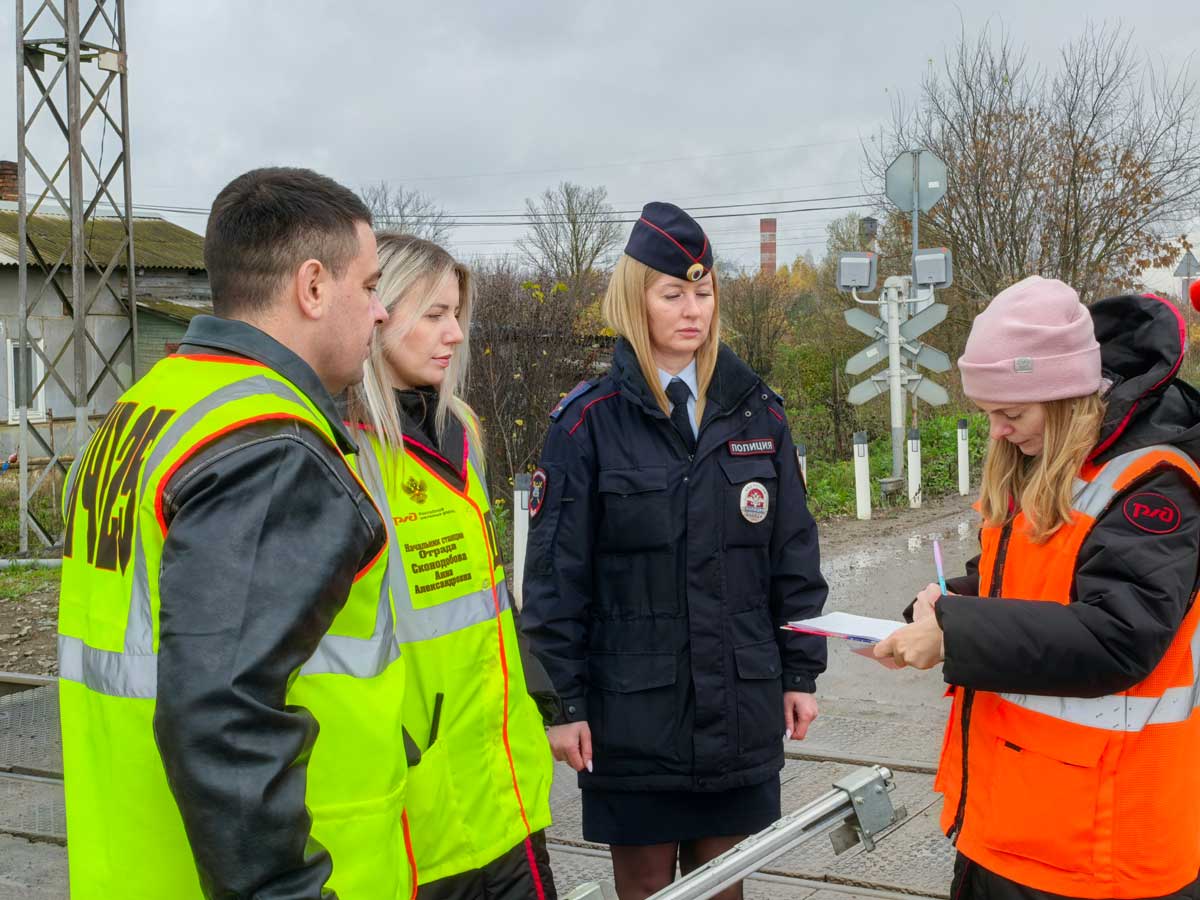 В Орловской области проведен ремонт на 18 железнодорожных переездах