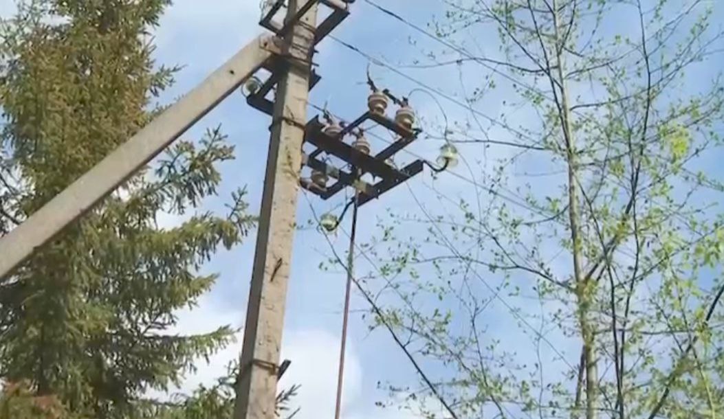 В Боровичах завершено расследование загадочной смерти девушки на заброшенной заводской территории