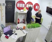 Новгородская полиция задержала подозреваемого в нападении на почту и микрофинансовую организацию