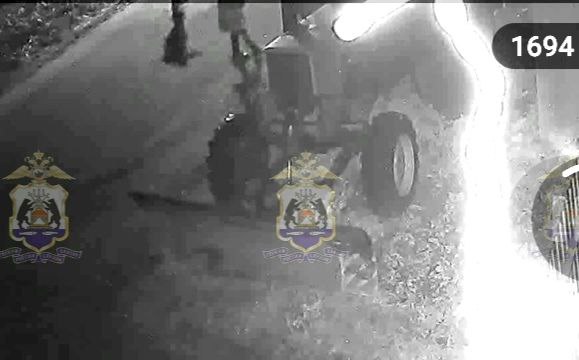 В Новгородской области угоняют и трактора