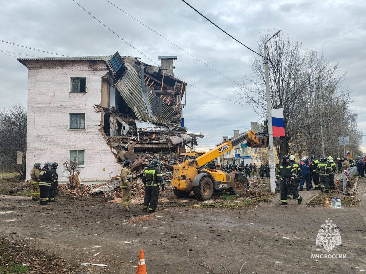 Под Тулой из-за жильца ремонтировавшего газ взорвался целый подъезд дома