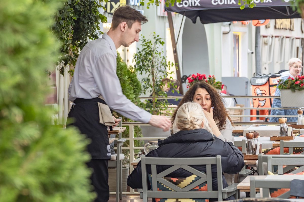 кафе на террасе