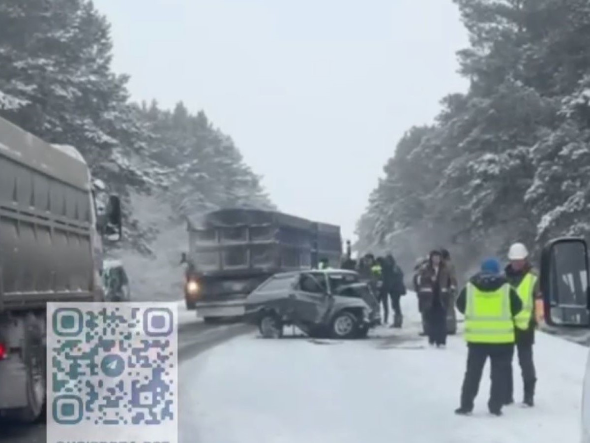 шесть пострадавших в одной аварии