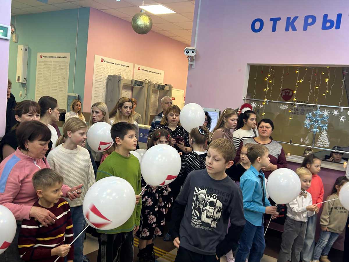 В Железнодорожном районе состоялась «Елка желаний»