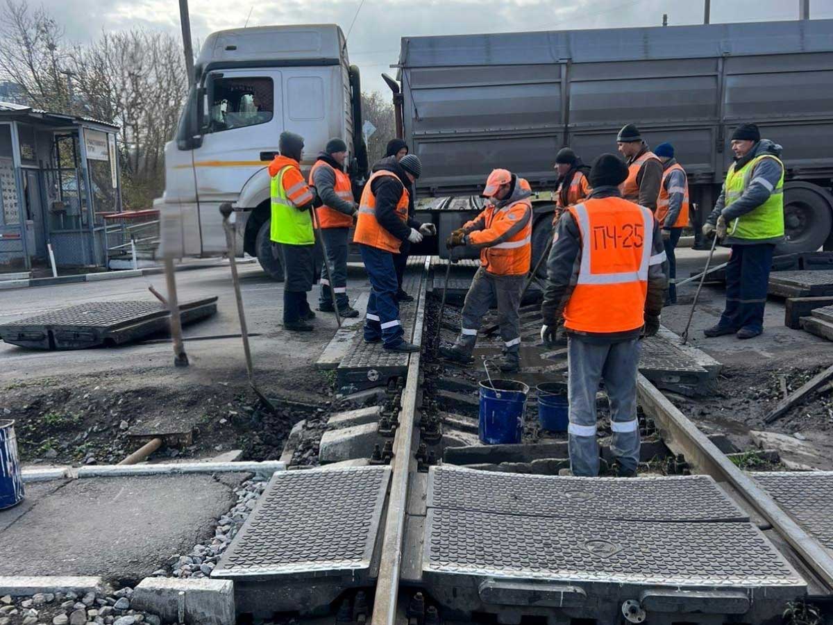 Почти 24 км пути отремонтировано МЖД в Орловской области с начала ремонтно-путевой кампании