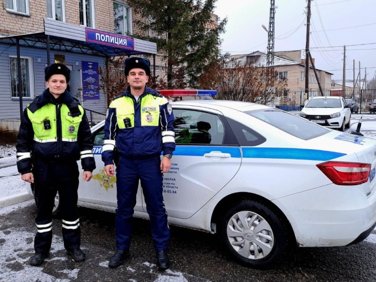 полицейские нашли бабушку в мороз