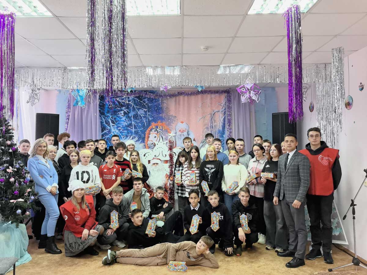 Орловские железнодорожники поздравили детей с предстоящими новогодними праздниками