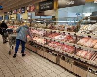 прилавки с продуктами