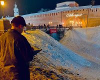 Девятилетняя девочка разбилась в Новгороде, катаясь на ватрушке возле кремля