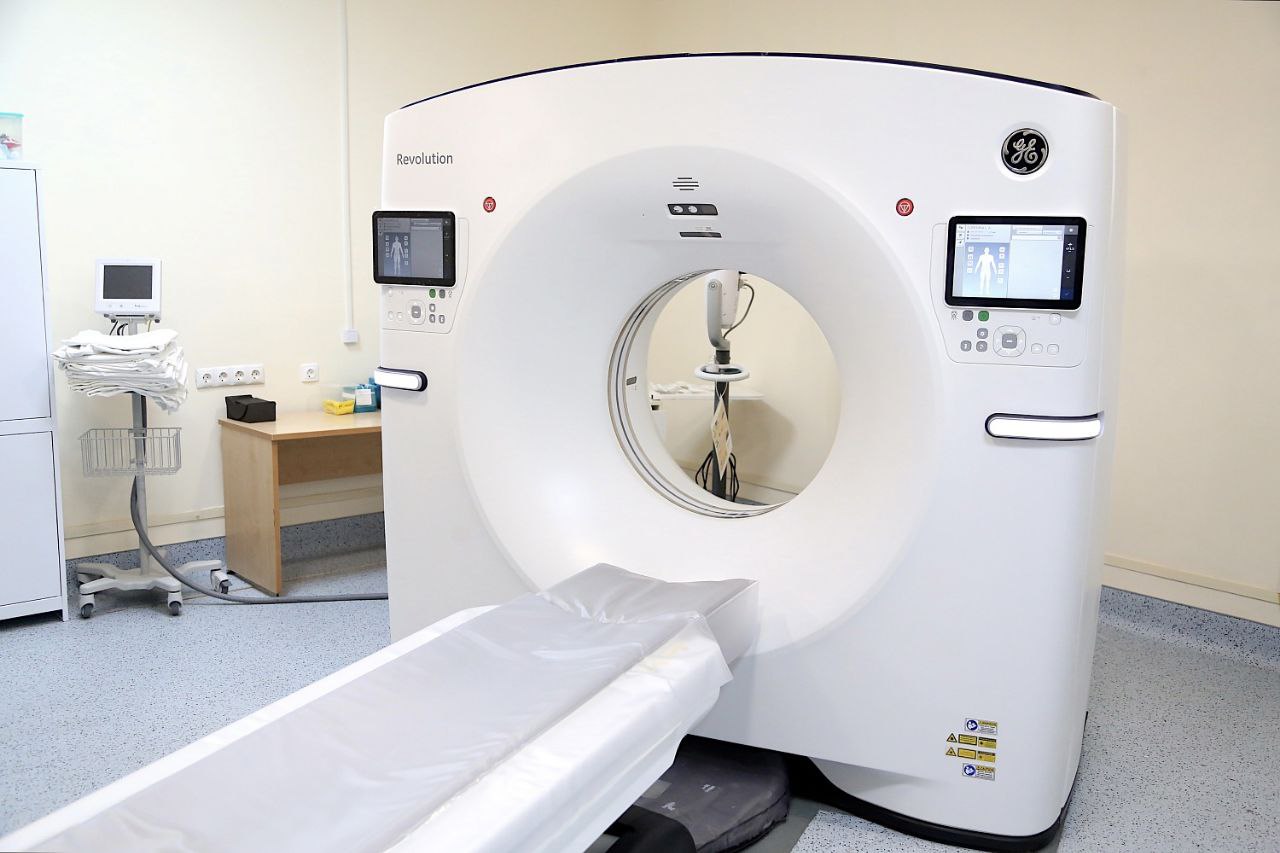 В новгородском онкодиспансере заработал новый компьютерный томограф экспертного класса