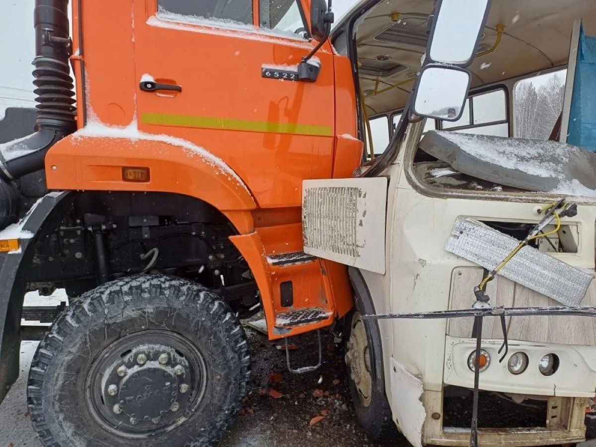 14 человек пострадали в ДТП