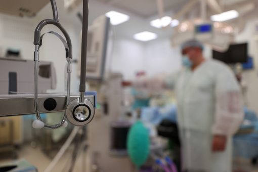 Тулячка после победы над раком груди едва не погибла из-за неудачной пластики