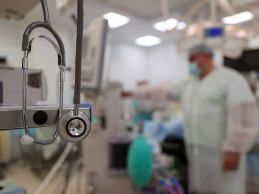 Тулячка после победы над раком груди едва не погибла из-за неудачной пластики