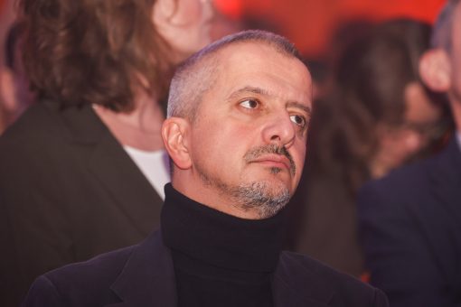 Минкульт прокомментировал отставку Богомолова с поста ректора МХАТ