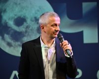 После ухода Богомолова пост ректора МХАТ могут занять Безруков или Певцов