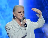 После выселения из элитной квартиры Долина прописалась в хрущевке