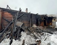 Ночной пожар в Колобове унес жизнь 58-летнего мужчины