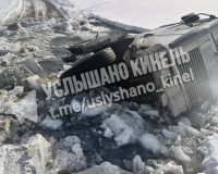 грузовик утонул на переправе