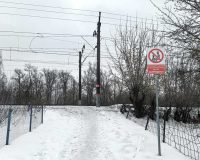 Железнодорожники напомнили пешеходам правила безопасности при переходе железной дороги в Орловской области