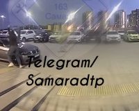 самокатом разбила авто