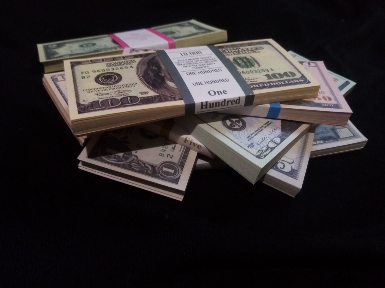 Ивановский бизнесмен стал жертвой валютного обмана на 300 тысяч рублей