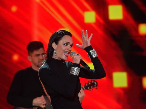 Певица Слава сорвала концерт в Пензе и устроила разборки со зрителями