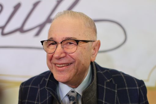 Жена Евгения Петросяна честно ответила на вопрос о третьем ребенке