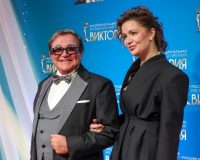 Дмитрий Дибров показал новую избранницу и рассказал о переменах в жизни