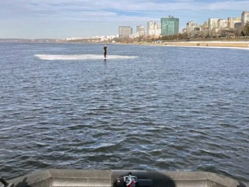 юноша на льдине